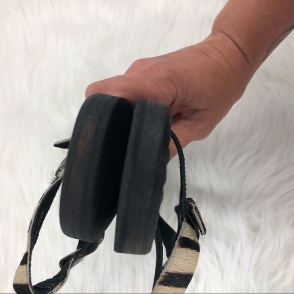 Freebird Zebra & Metallic Calf Hair Thong Sandals - Picture 4 of 6